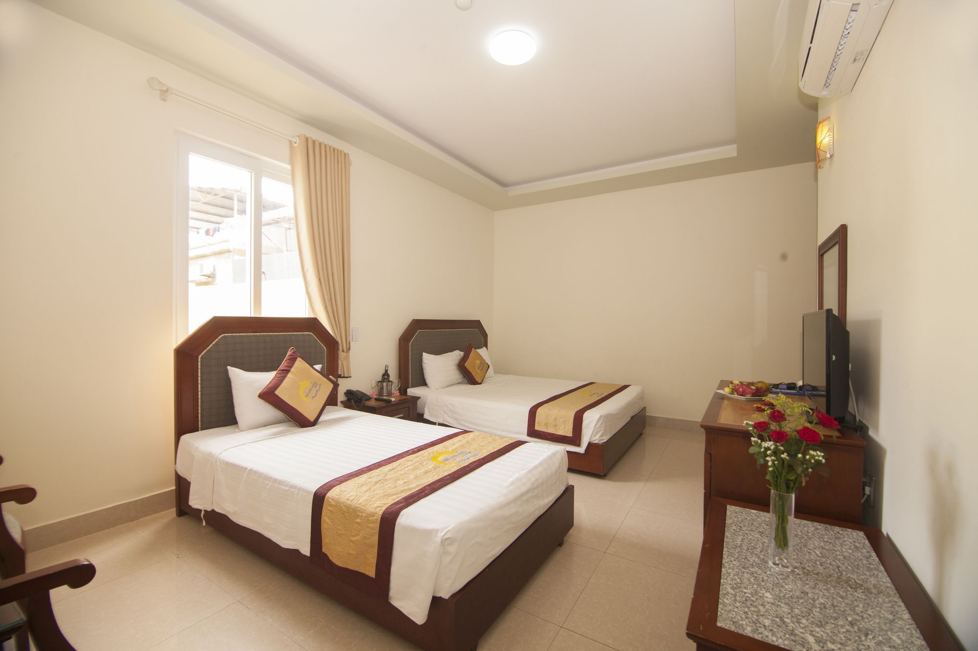 Hai Long Hotel Cat Ba Dong Khe Sau Eksteriør billede